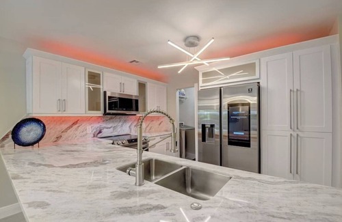 Tropic Isle House | East Delray Holistic Spa Resort