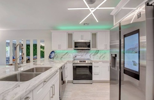 Tropic Isle House | East Delray Holistic Spa Resort