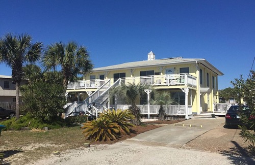 East End Condo | East End -Beach Oasis- St. George Island. Beach Condo/Full Sized Swimming Pool