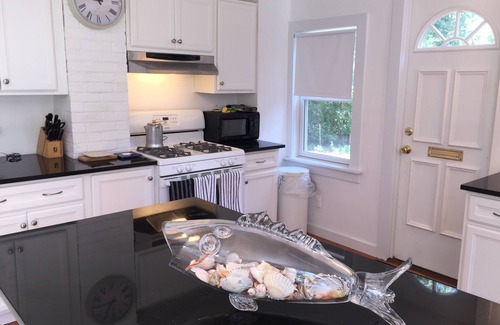 East Hampton North House | East Hampton artist retreat, short walk to Town, shopping and restaurants.