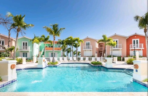Cabezas Villa | East Island Resorts