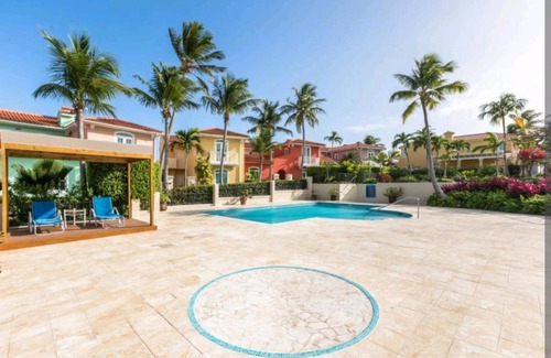 Cabezas Villa | East Island Resorts