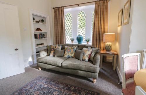 Banchory House | East Lodge - Crathes Castle