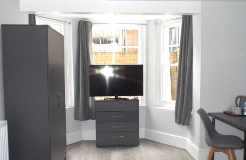 Leabridge Hotel | East London Short Let's