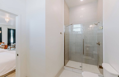 Madison Apartment | East Main Lofts - Boho 203