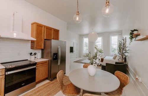 Madison Apartment | East Main Lofts - Coastal 201