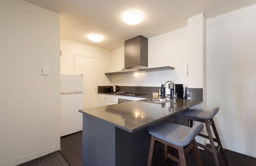 East Perth Apartment | East Perth CBD Apartment close to The Swan River