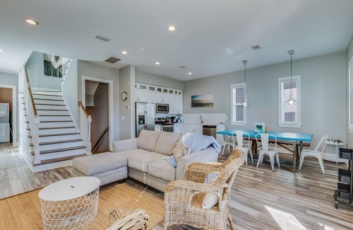 Gulf Shores House | East Point Cottages | Pool | Beach Access