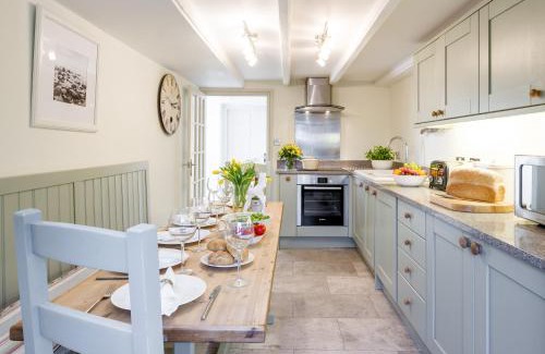 Sandsend Apartment | East Row Lodge