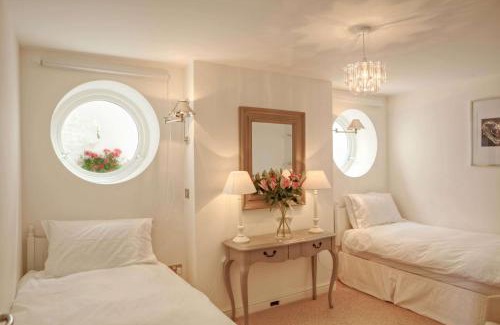 Sandsend Apartment | East Row Lodge