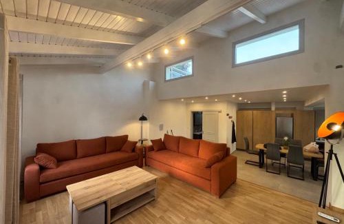 Plaka Apartment | East Side of Acropolis