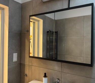 Plaka Apartment | East Side of Acropolis