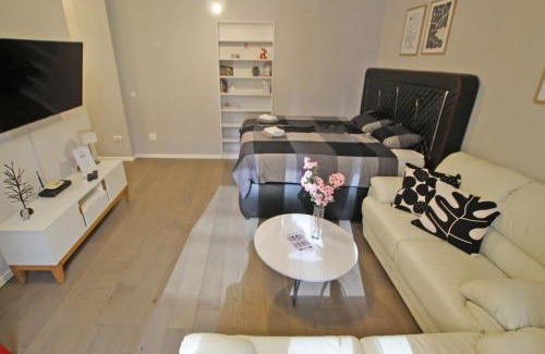 Old Town Apartment | EAST spacious studio apt in the heart of Sarajevo