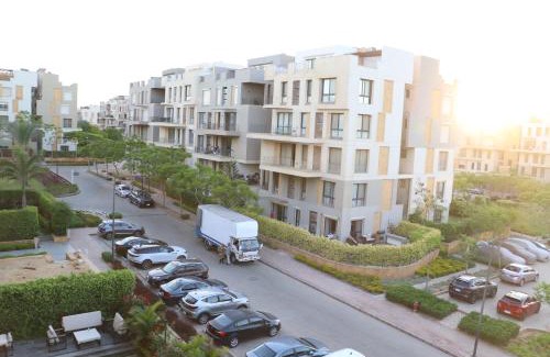 The 5th Settlement Apartment | East Town Compound - Sodic - Panoramic View Luxury 2 Beds Hotel Apartment New Cairo - Cairo