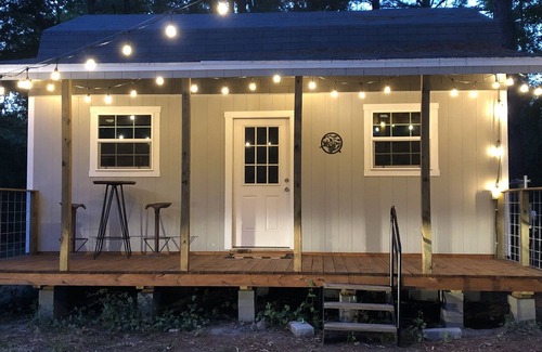 Palestine Cabin | East TX Cozy Cabin w/gated access