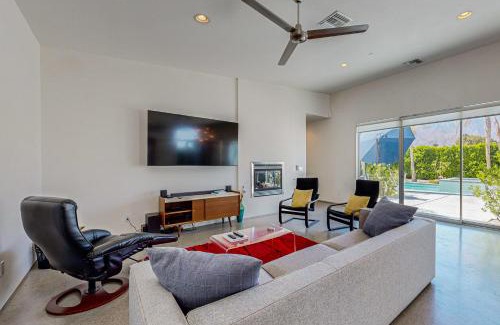 Palm Springs House | East Verona Haven Permit# 2758