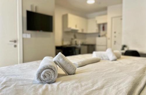 Gzira Apartment | East & West Apartments