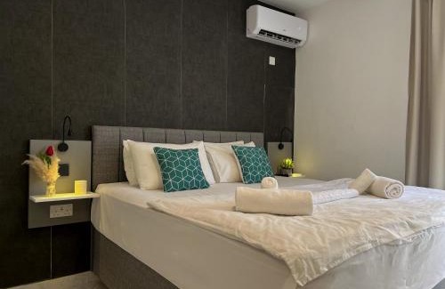 Gzira Apartment | East & West Apartments