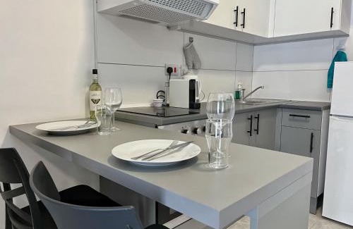 Gzira Apartment | East & West Apartments