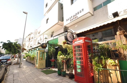 Gauthier Hotel | EAST WEST HOTEL