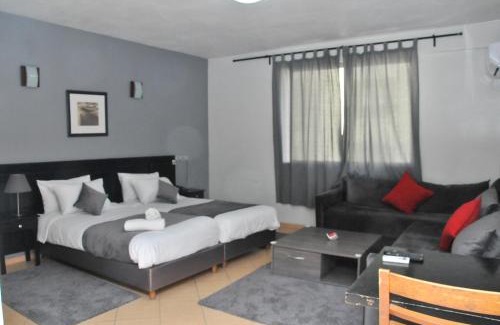 Gauthier Hotel | EAST WEST HOTEL
