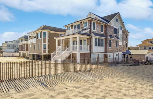Bay Head House | EAST1901 | Stunning Coastal Luxury Home - Direct Oceanfront!