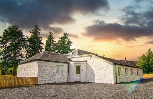 Blairgowrie Cottage | Easter Caiplich - UK30263