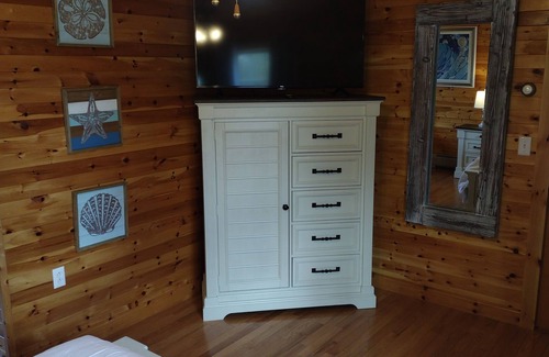 Lubec Bed & Breakfast | Eastern Beacon Inn Room 2