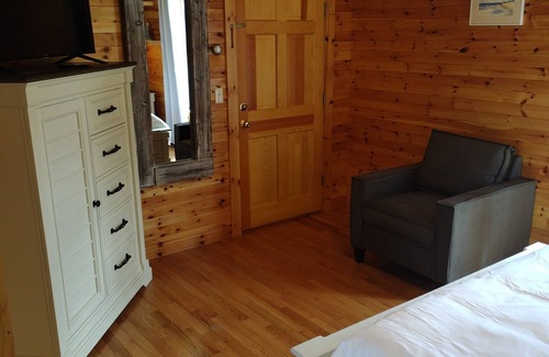 Lubec Bed & Breakfast | Eastern Beacon Inn Room 2