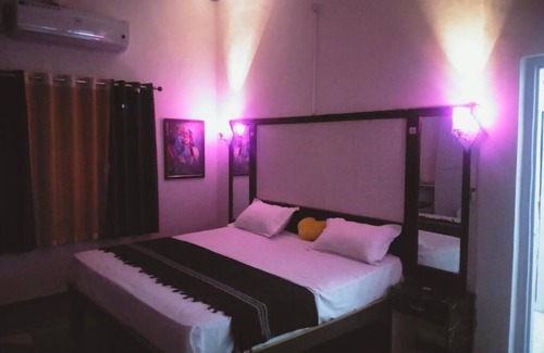Khajuraho Bed & Breakfast | EASTERN GATE HOMESTAY