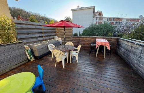 Romainville Apartment | Eastern Paris Terrace - Terrasse - 15min de Paris