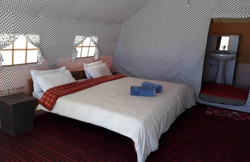 Spangmik Hotel | Eastern Valley Camp