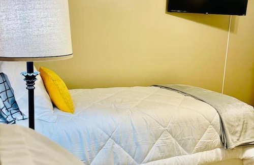 Hammond Apartment | Eastgate 22A