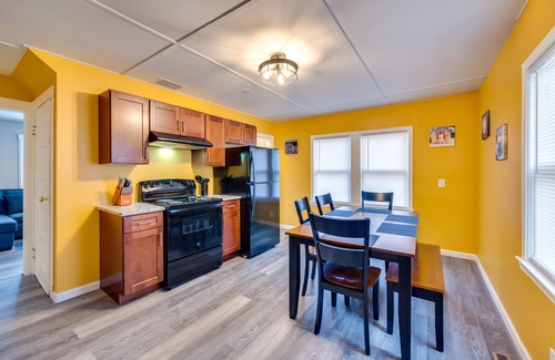 Easthampton Apartment | Easthampton Vacation Rental - Walk to Breweries!