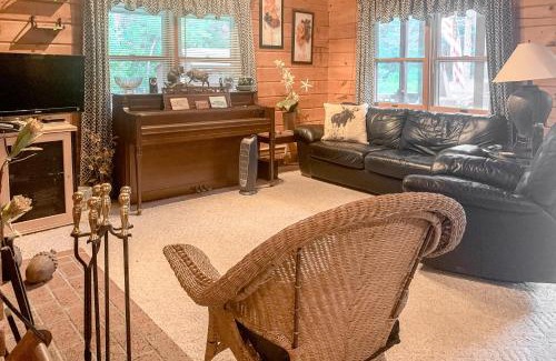 Easton House | Easton Escape a notch above