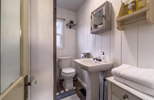 Livingston House | Eastside Bungalow
