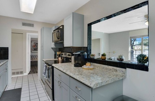 Harrison East South House | Eastside family home! Fun in the sun in Tucson!
