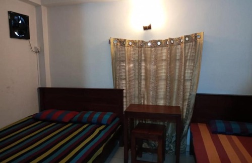 Bambalapitiya Hotel | Easwary Inn Wellawatta