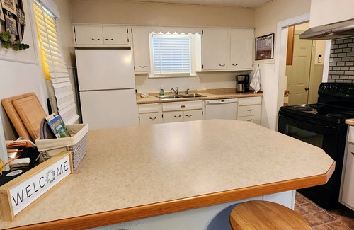 Emporia House | Easy Access to area events-Mid-Century Home