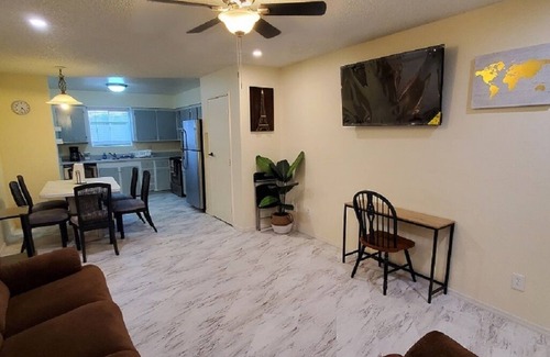 North Center Revitalization Association Apartment | Easy Access to the Tri Cities!