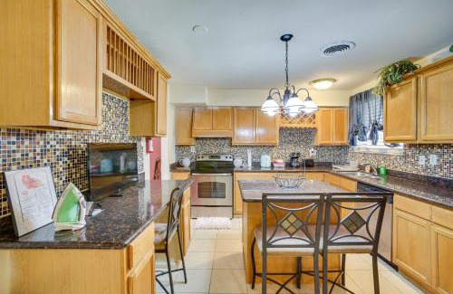 Read Boulevard West House | Easy Access to US-90 and Near Dtwn New Orleans Home