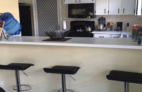 Nassau House | Easy Breezy - cable beach