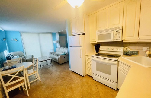 Bonita Springs Condo | Easy Breezy Gulf View!