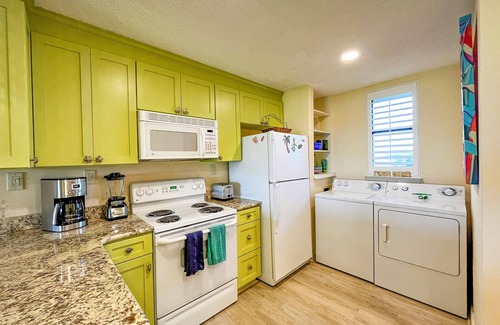 Indian Beach Condo | Easy Breezy-Oceanfront 1st floor condo in Fun-Filled Summer Winds Resort!