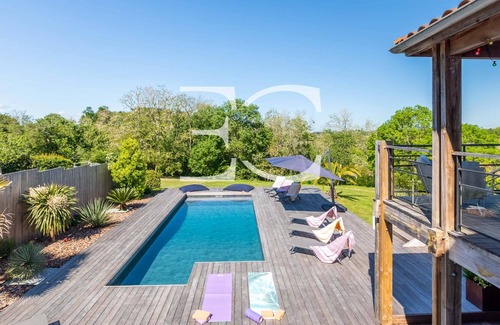 Arbonne House | Easy Clés-Standing Villa + heated Pool - 10 min from Biarritz