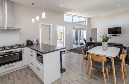 Martinborough House | Easy Days Martinborough