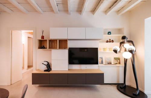 Historic Centre Apartment | Easy Flat 20 Settembre