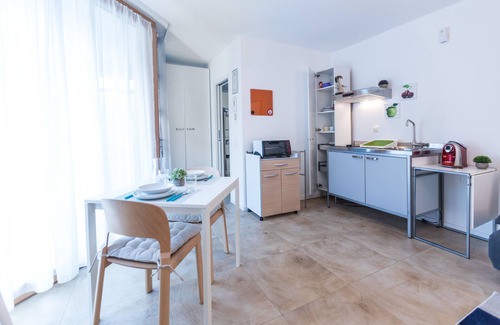 Vezia Apartment | Easy flat vezia, indipendent entrance, free parking