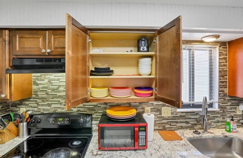 Columbus House | Easy Livin' By Easton: Hot tub, Family Friendly, 6 minutes from Easton Town Center