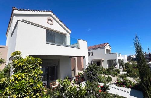 Kos House | Easy Living 1 & 2